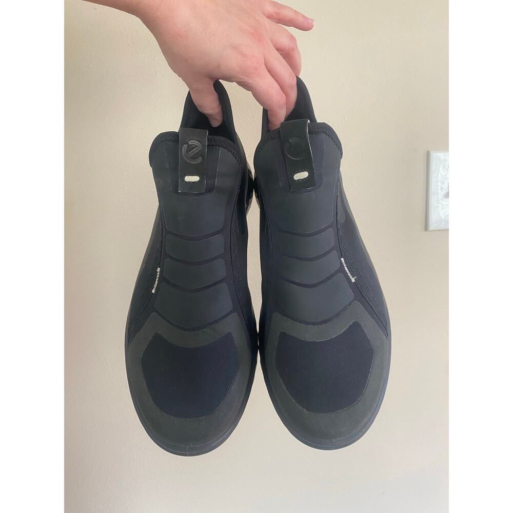 EUC Ecco ATH 1FM Black Sneakers Size 44: 10-10.5 US - Picture 2 of 9